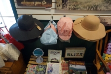 amish hats and bonnets