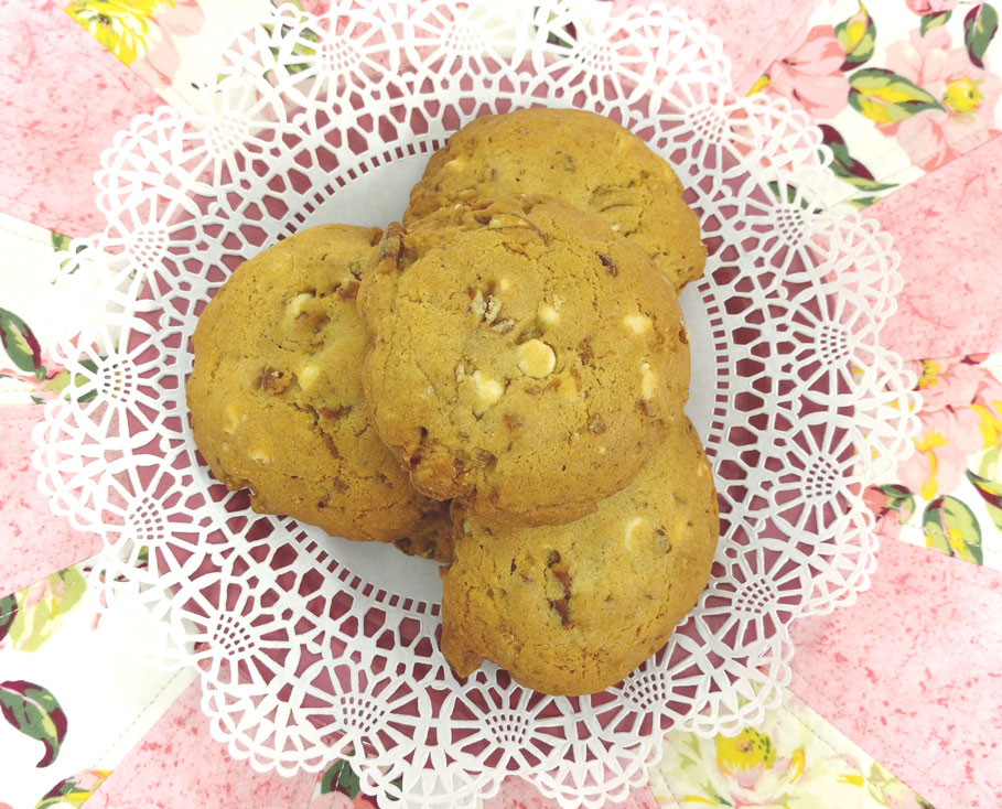 white chocolate chip cookies